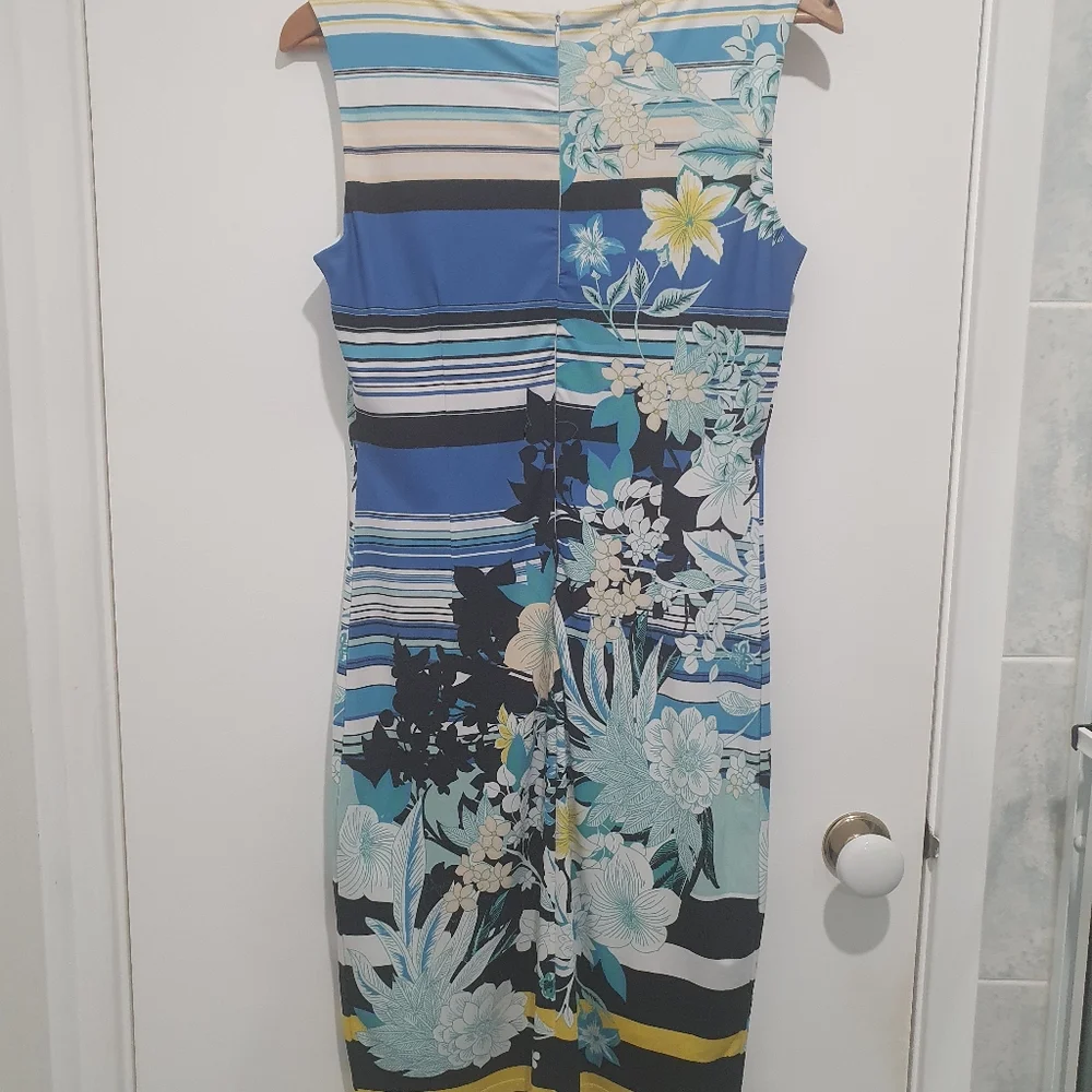 Queenspark size small sleeveless stretch dress - Coastal vibe print - Picture 6 of 6